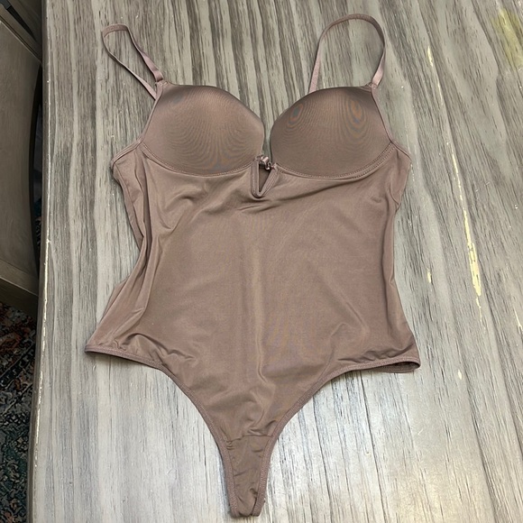 RACHEL BY RACHEL ROY SHAPEWEAR BODYSUIT XL - Picture 1 of 14